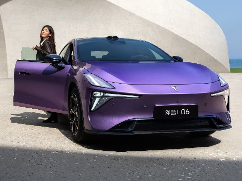 限时13.29万起 搭载磁流变悬架系统/配备激光雷达 深蓝L06上市